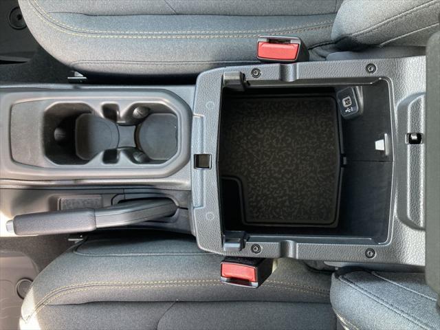new 2024 Jeep Gladiator car, priced at $33,470