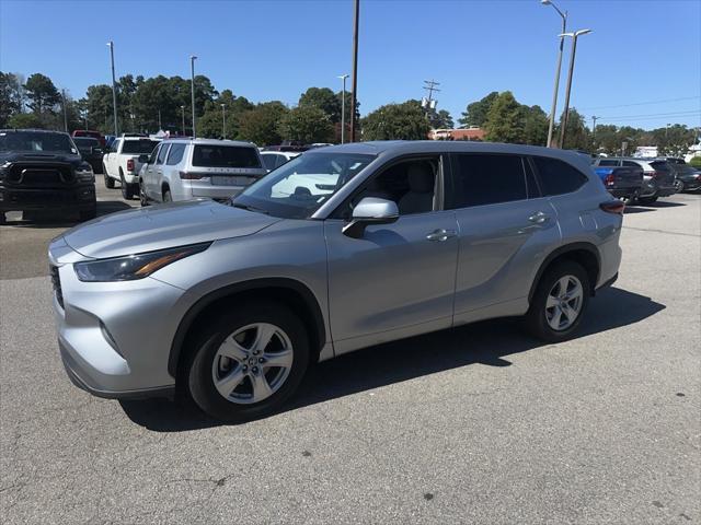 used 2023 Toyota Highlander car, priced at $31,739