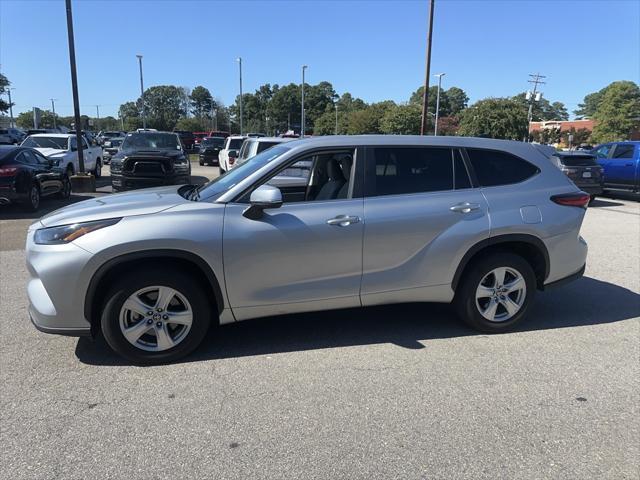 used 2023 Toyota Highlander car, priced at $31,739