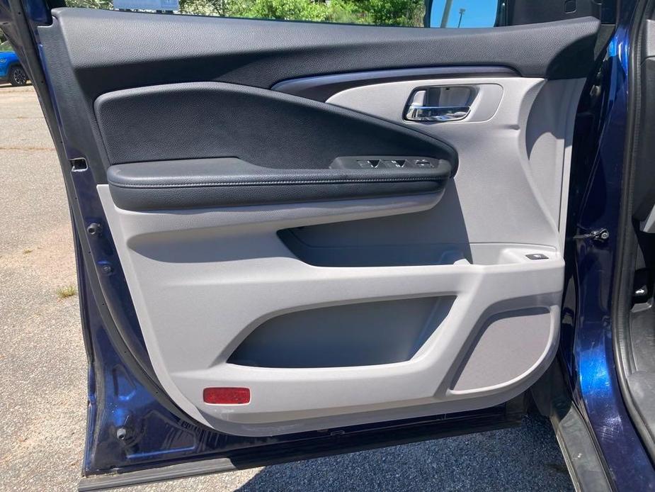 used 2019 Honda Pilot car, priced at $25,654