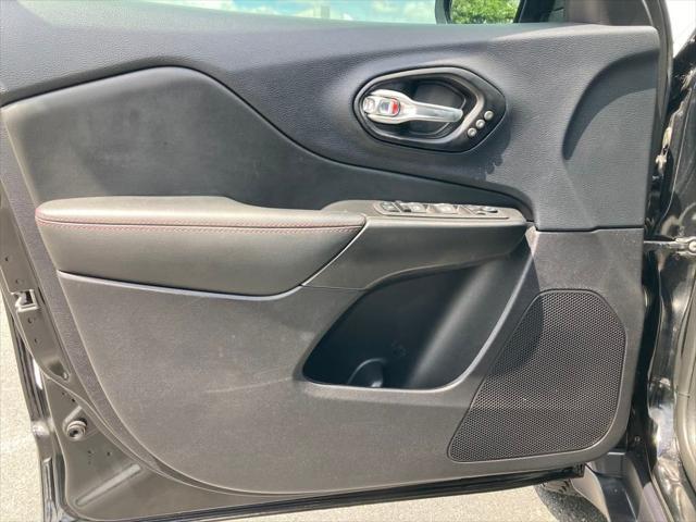 used 2023 Jeep Cherokee car, priced at $28,990
