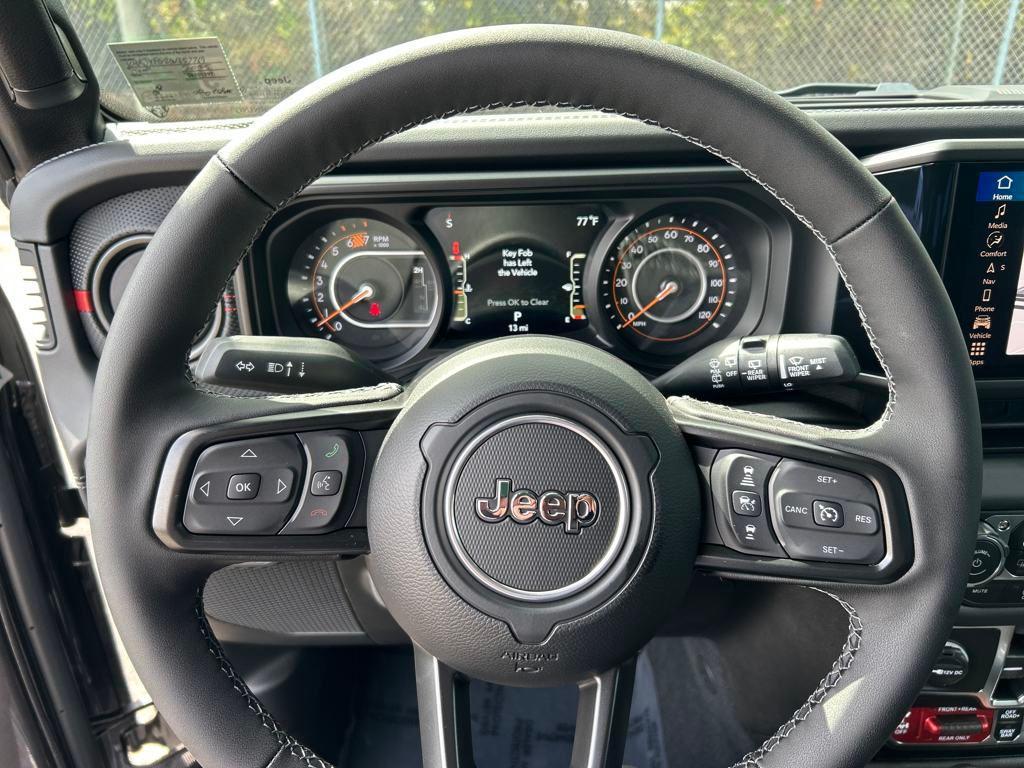 new 2025 Jeep Wrangler car