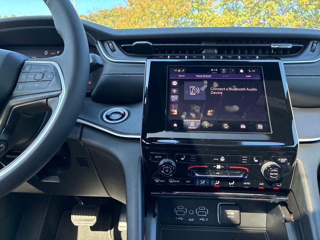 new 2025 Jeep Grand Cherokee L car, priced at $44,760