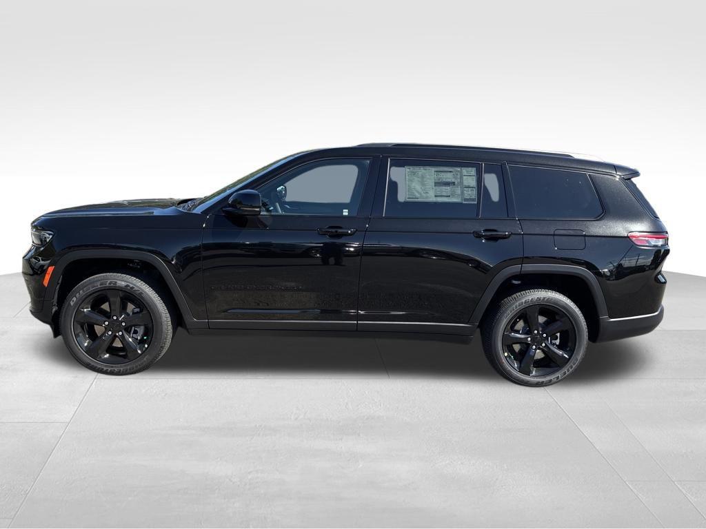 new 2025 Jeep Grand Cherokee L car, priced at $44,760