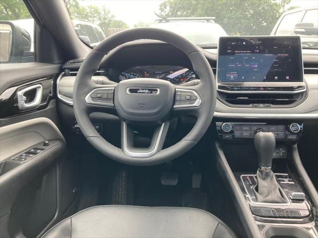 new 2023 Jeep Compass car, priced at $21,900
