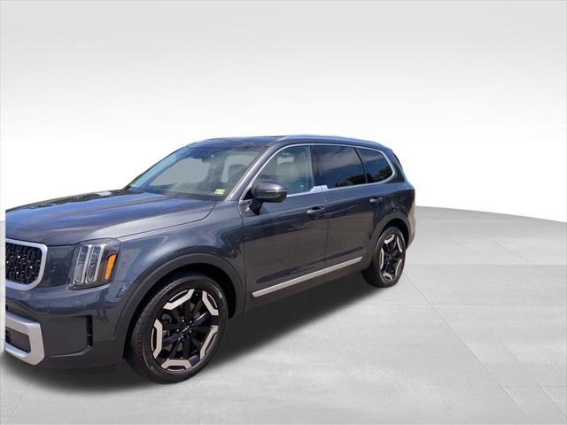 used 2024 Kia Telluride car, priced at $41,695