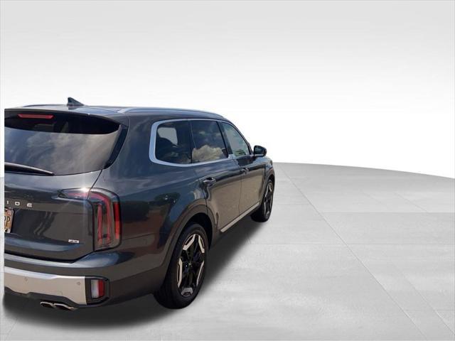 used 2024 Kia Telluride car, priced at $41,695