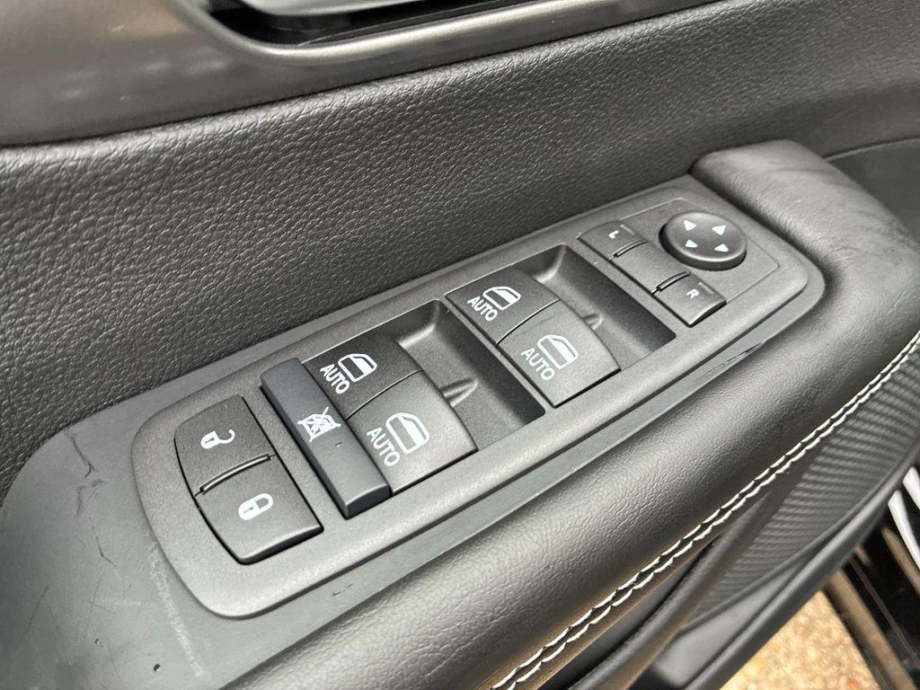 new 2026 Chrysler Pacifica car, priced at $49,417