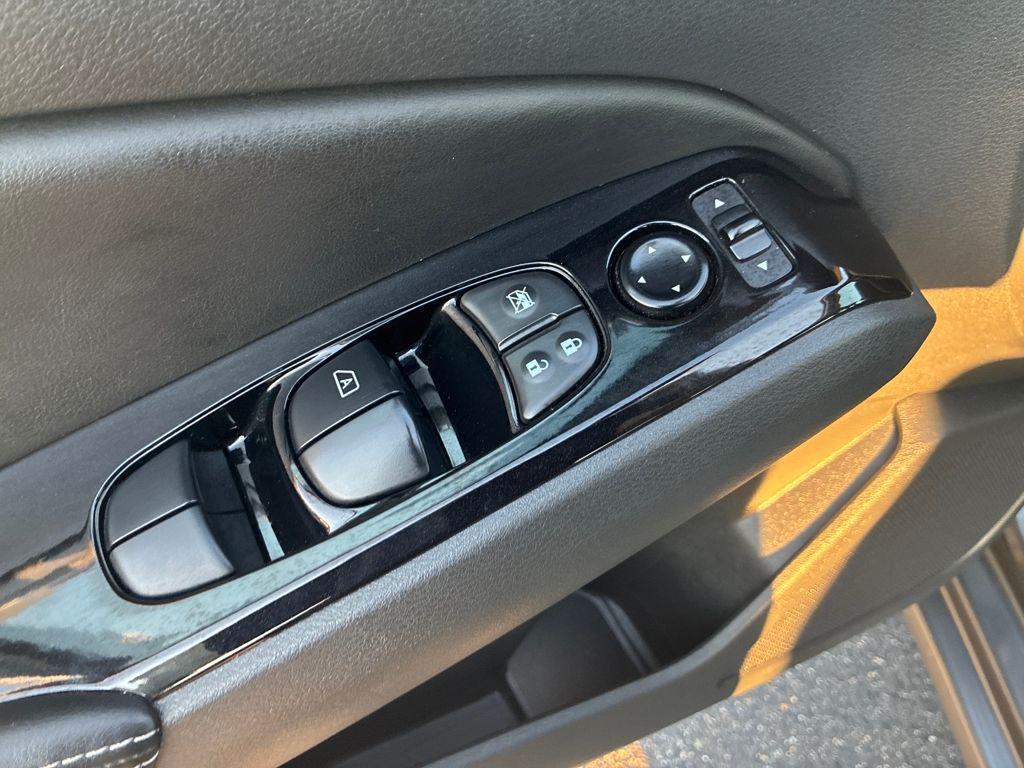 used 2023 Nissan Altima car, priced at $19,900