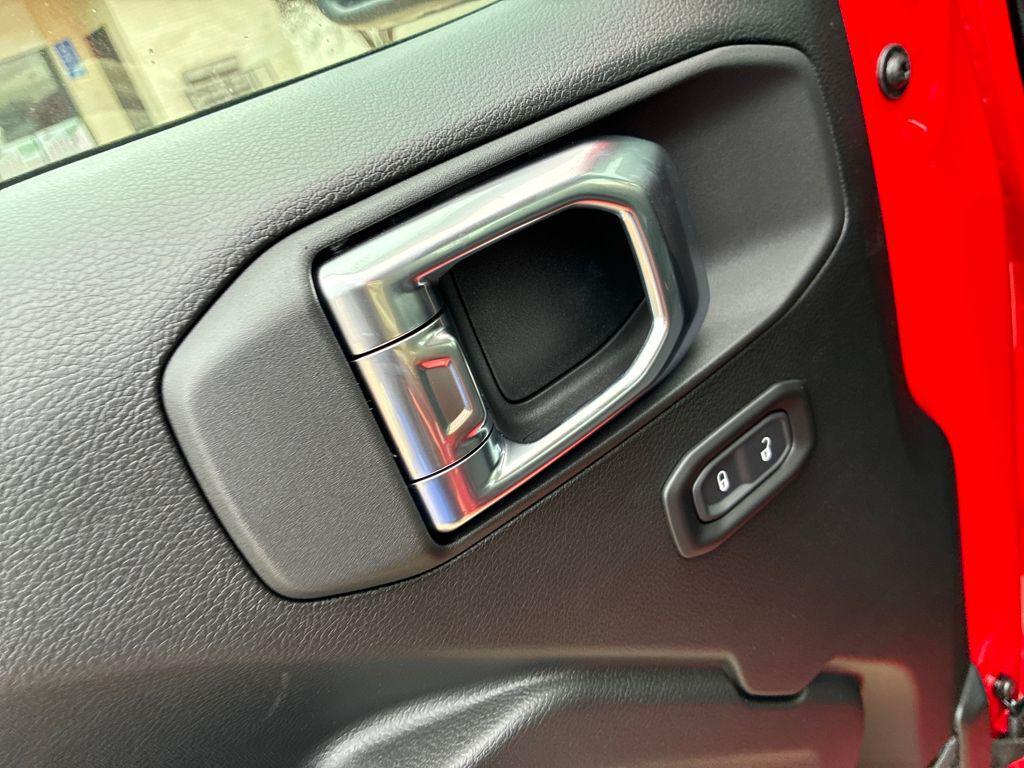 new 2026 Jeep Gladiator car, priced at $37,144