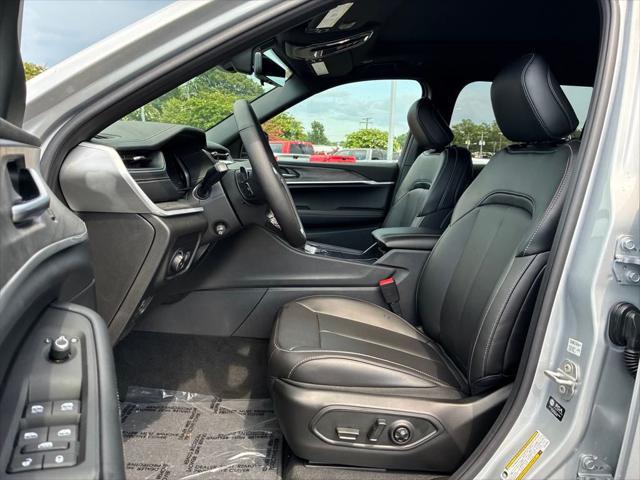 new 2025 Jeep Grand Cherokee L car, priced at $47,725
