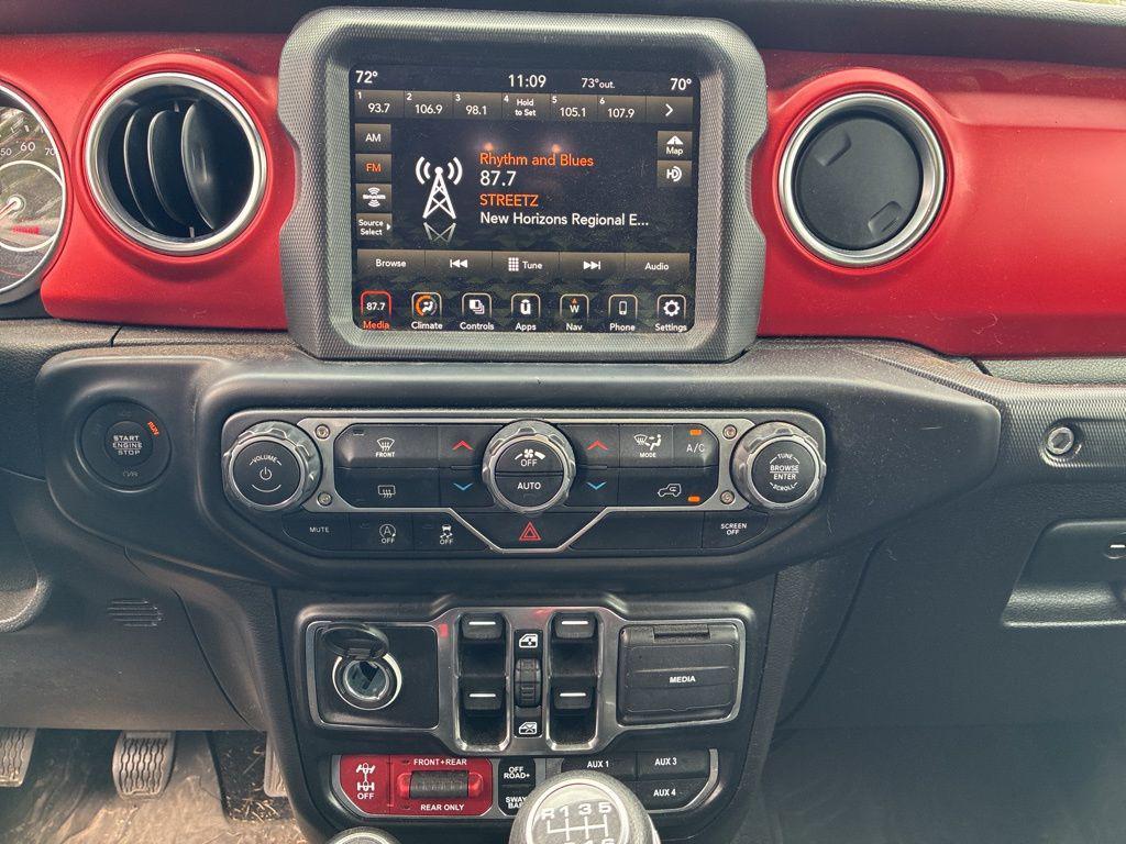 used 2021 Jeep Wrangler Unlimited car, priced at $33,900
