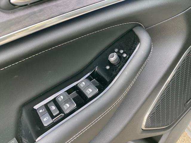 new 2024 Jeep Grand Cherokee L car, priced at $59,990