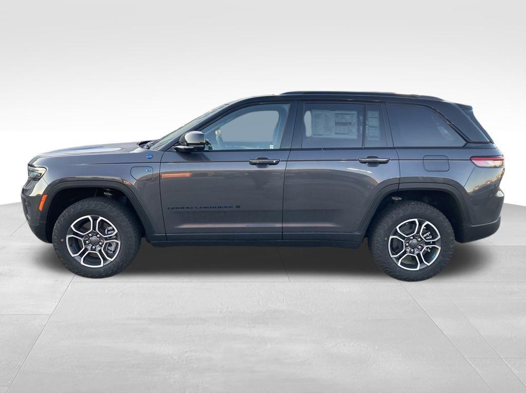 new 2024 Jeep Grand Cherokee 4xe car, priced at $50,562