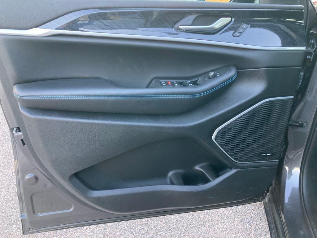 new 2024 Jeep Grand Cherokee 4xe car, priced at $50,562