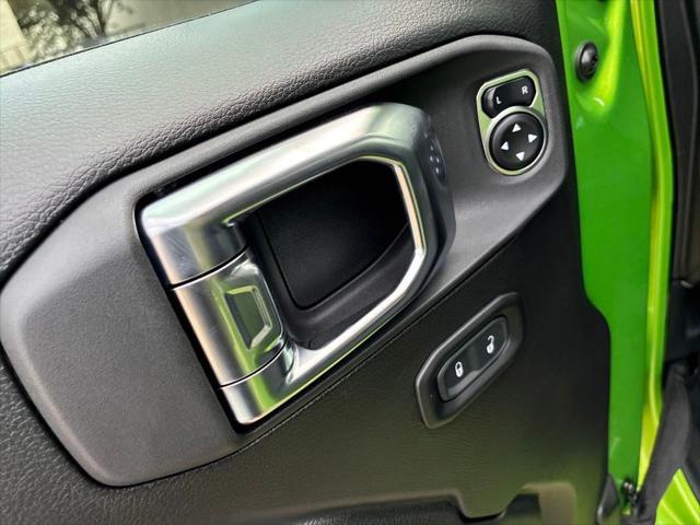 new 2025 Jeep Wrangler car, priced at $47,331