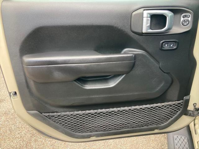 used 2020 Jeep Gladiator car, priced at $28,390
