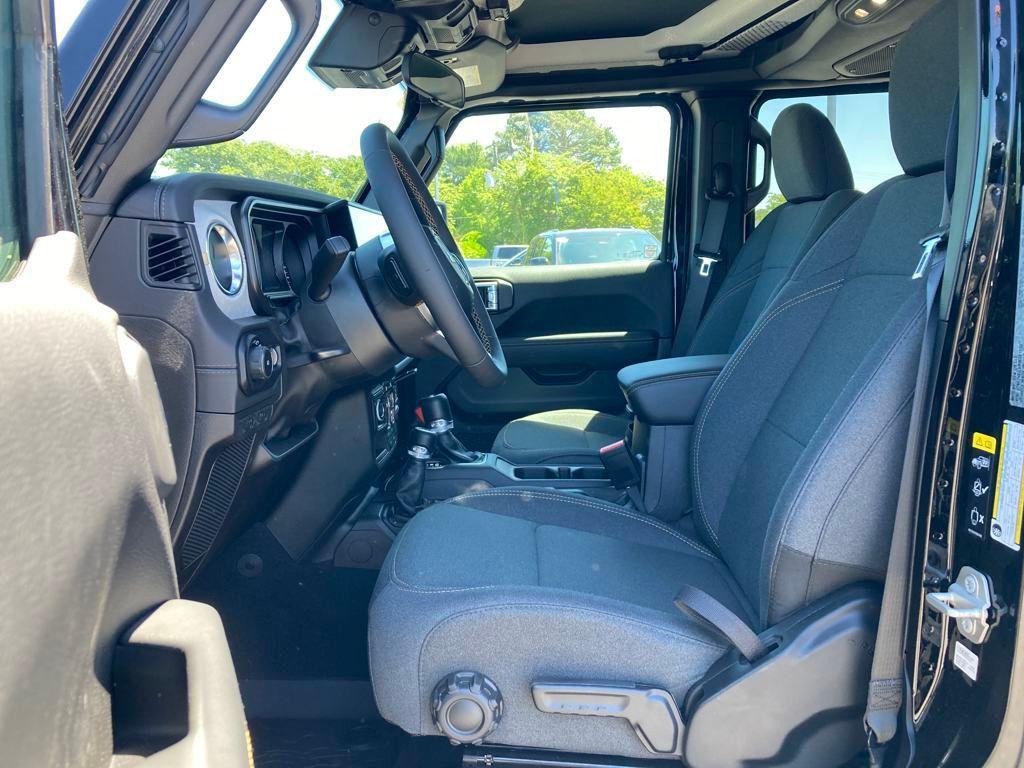 new 2024 Jeep Wrangler car, priced at $51,813