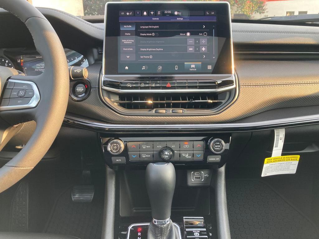 new 2025 Jeep Compass car, priced at $33,109