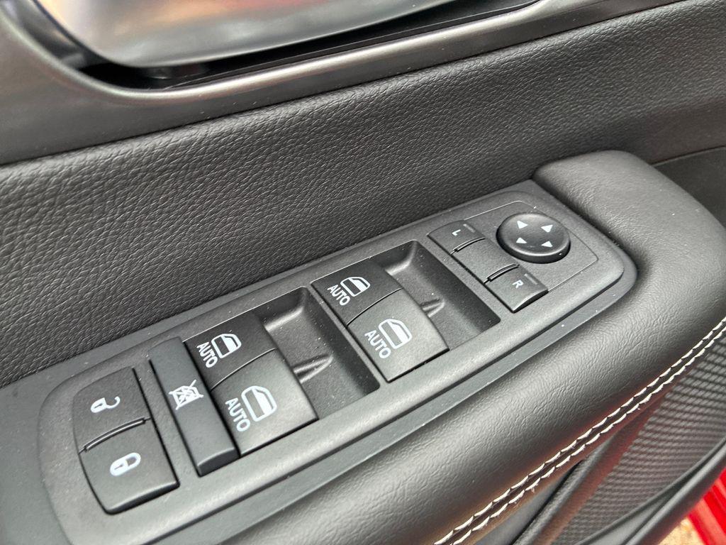 new 2026 Chrysler Pacifica car, priced at $41,717