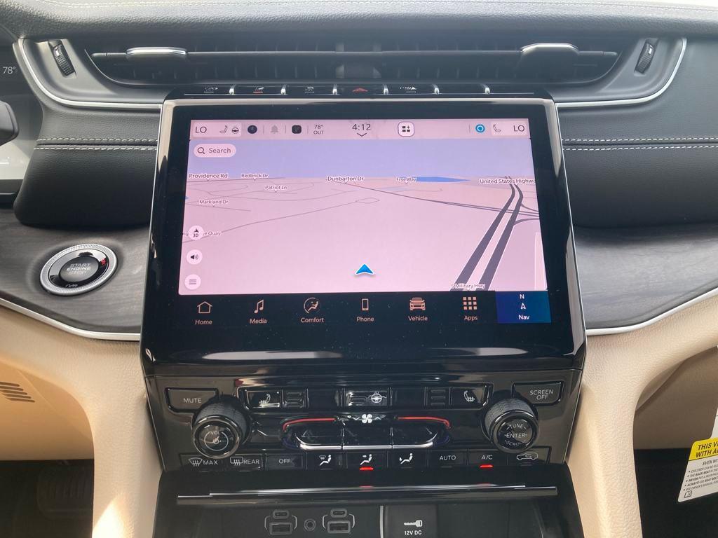 new 2025 Jeep Grand Cherokee car, priced at $41,212