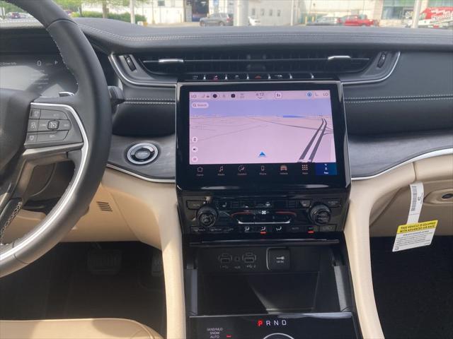 new 2025 Jeep Grand Cherokee car, priced at $49,415