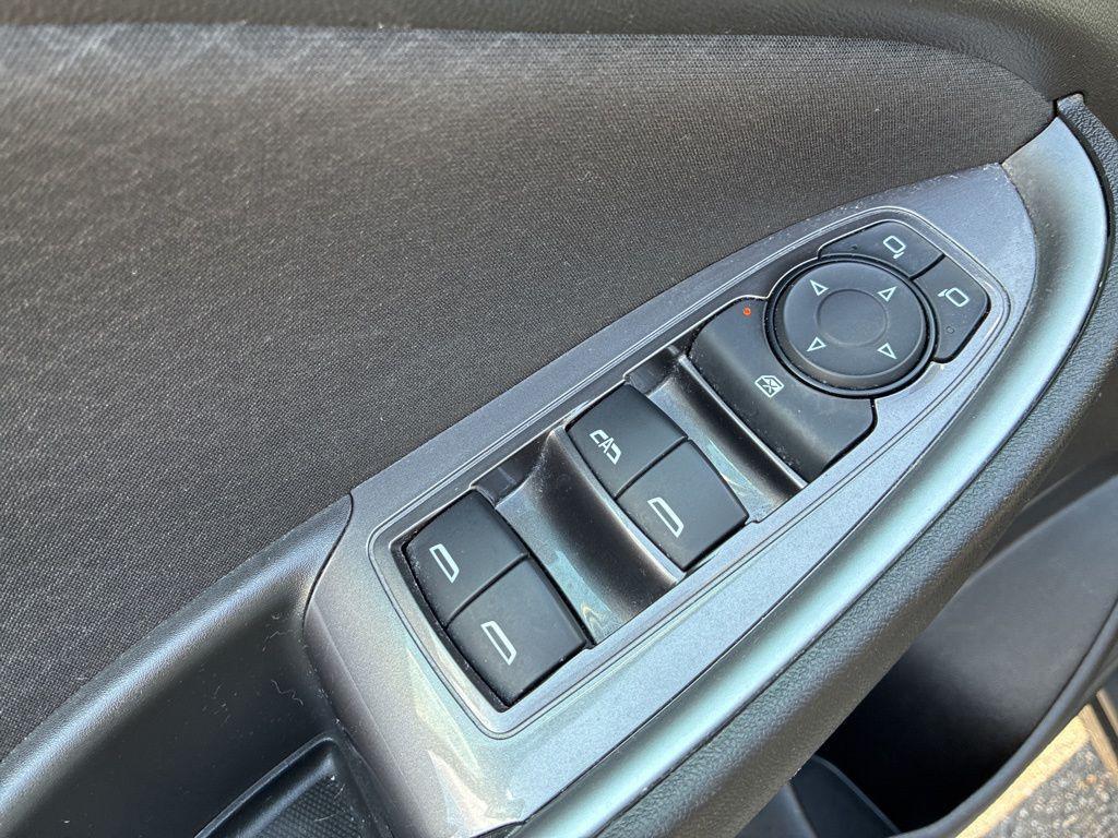 used 2023 Chevrolet Malibu car, priced at $18,900