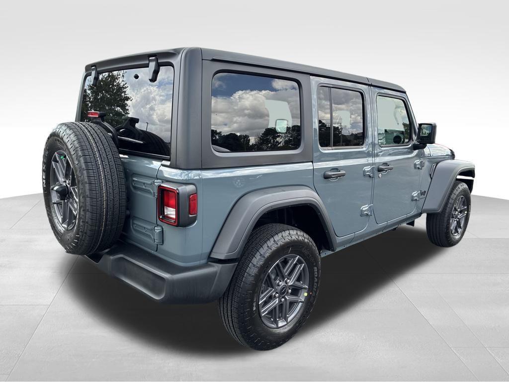 new 2025 Jeep Wrangler car, priced at $46,773