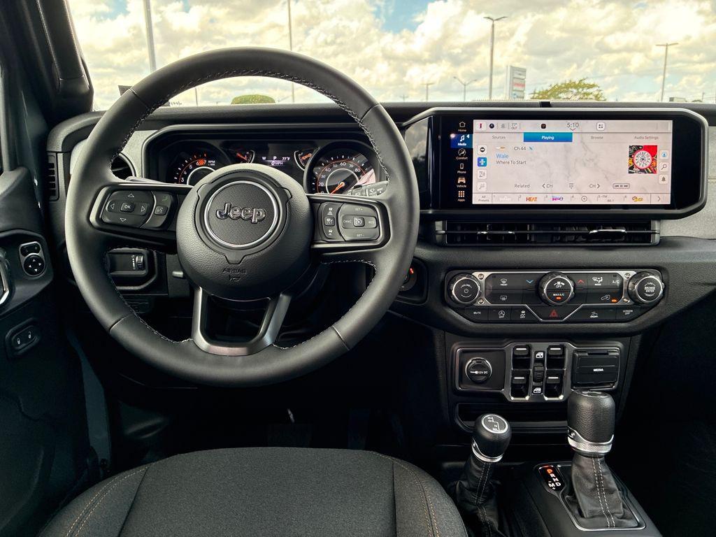 new 2025 Jeep Wrangler car, priced at $46,773