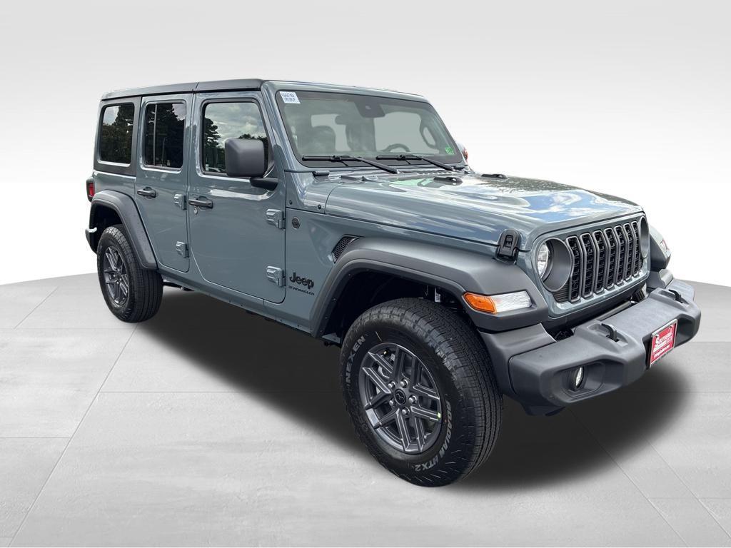 new 2025 Jeep Wrangler car, priced at $46,773