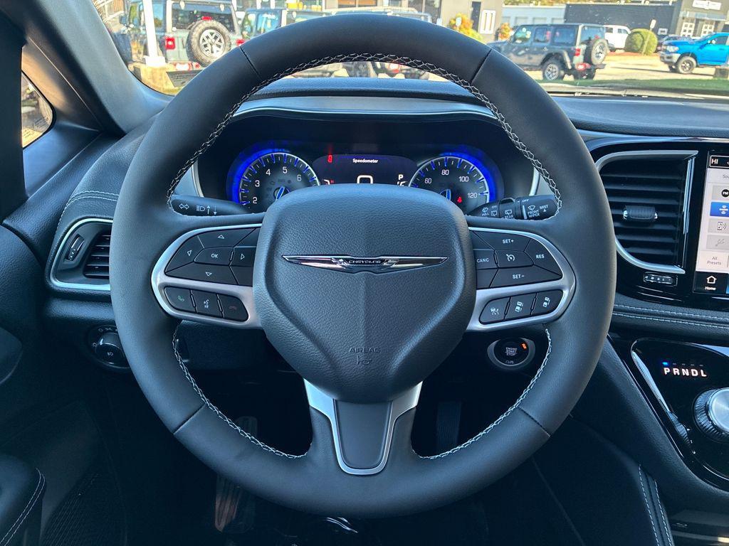 new 2026 Chrysler Pacifica car, priced at $46,855