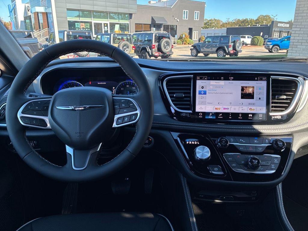 new 2026 Chrysler Pacifica car, priced at $46,855