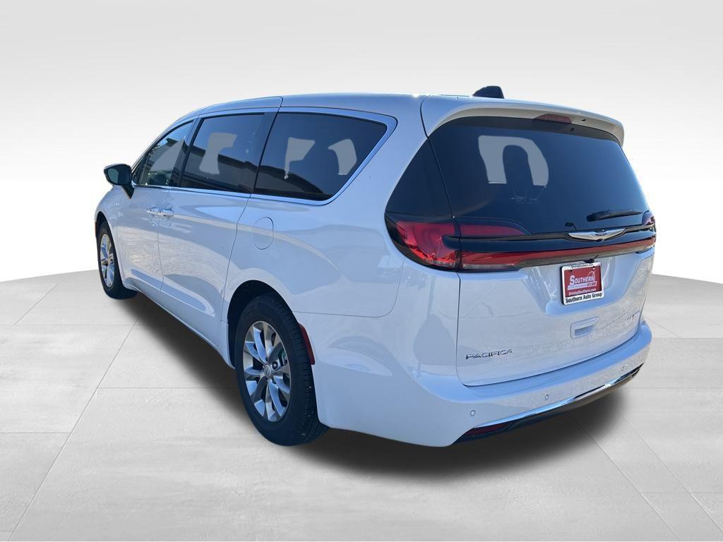 new 2026 Chrysler Pacifica car, priced at $46,855