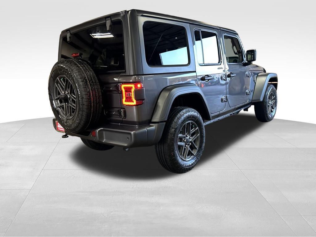 new 2025 Jeep Wrangler car, priced at $46,018