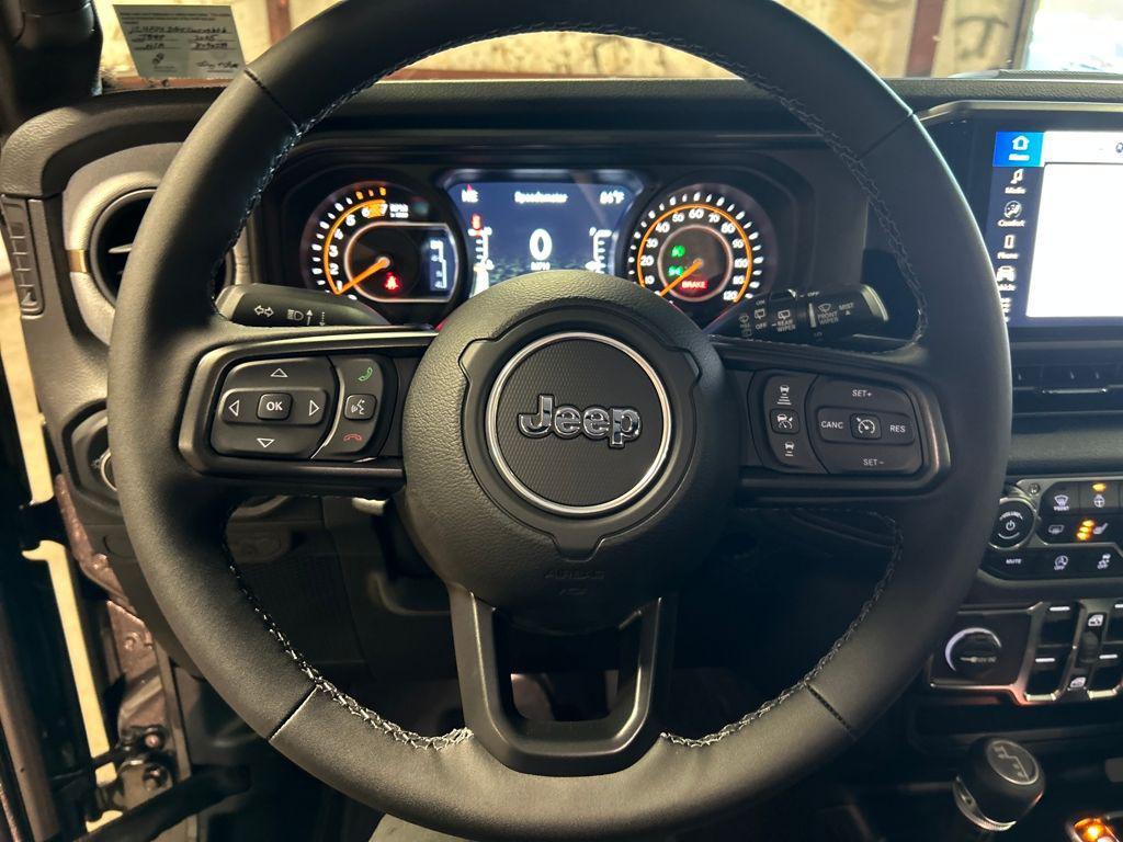 new 2025 Jeep Wrangler car, priced at $46,018