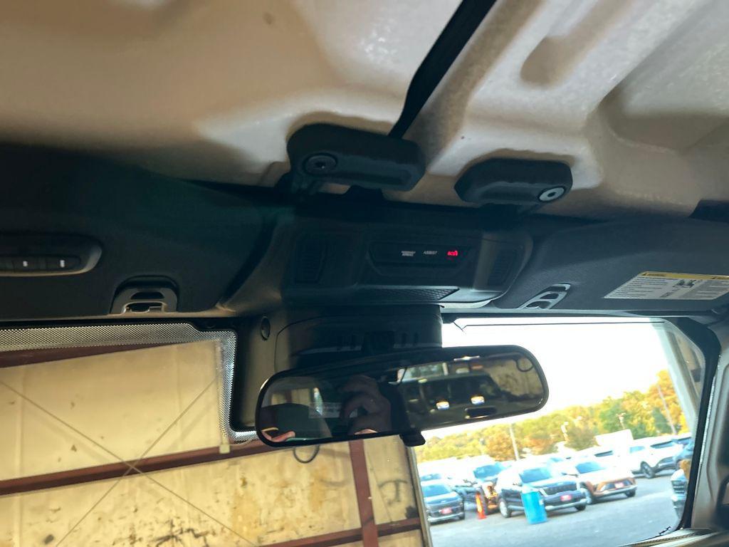 new 2025 Jeep Wrangler car, priced at $46,018