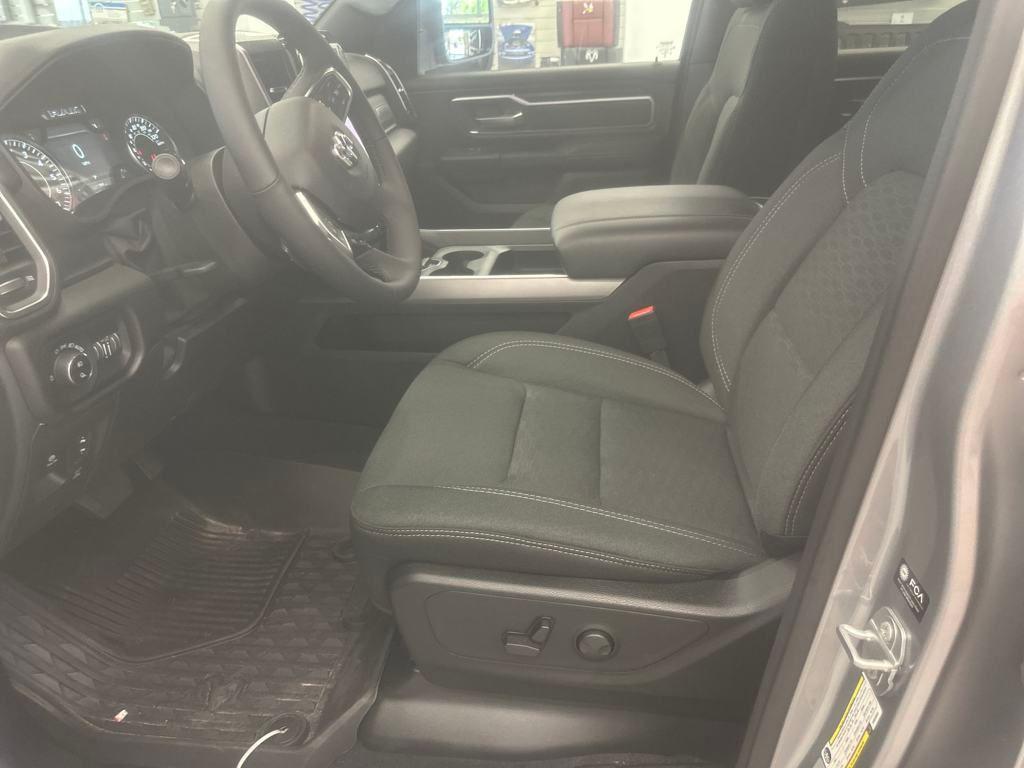 new 2025 Ram 1500 car