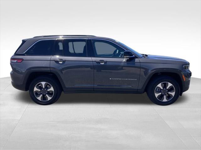 new 2024 Jeep Grand Cherokee 4xe car, priced at $39,900