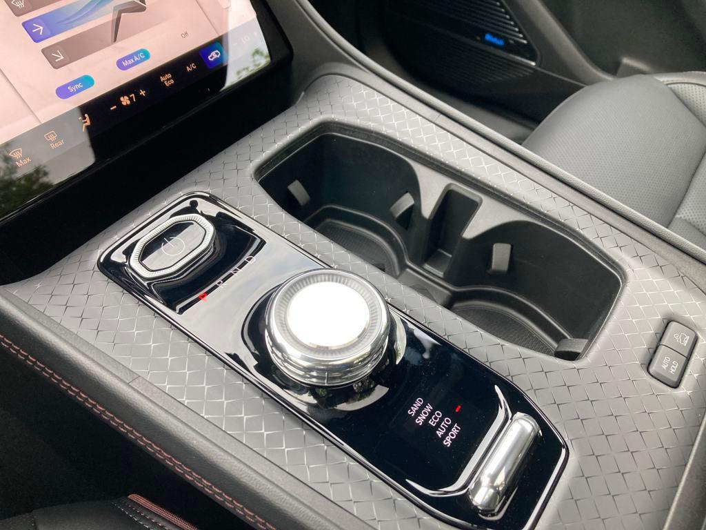 new 2025 Jeep Wagoneer S car, priced at $50,081