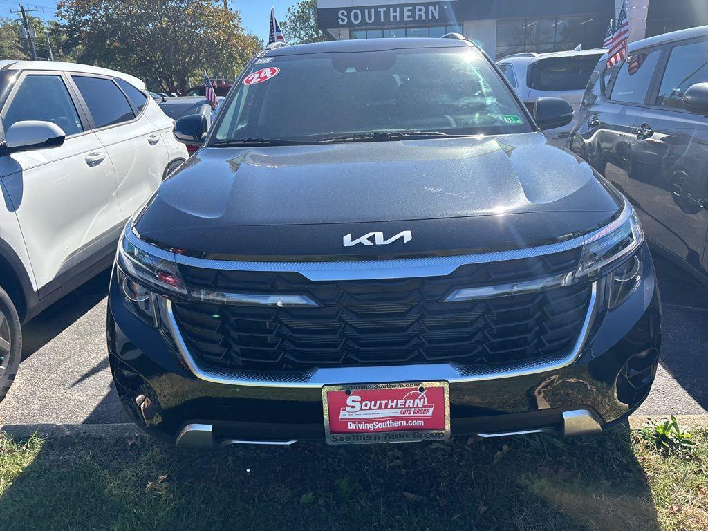 used 2024 Kia Seltos car, priced at $24,200