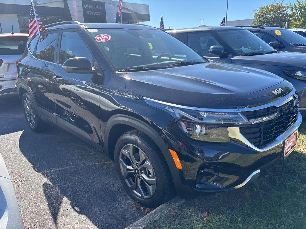 used 2024 Kia Seltos car, priced at $24,200