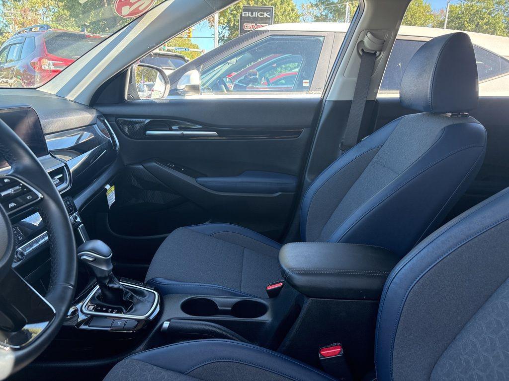 used 2024 Kia Seltos car, priced at $24,200