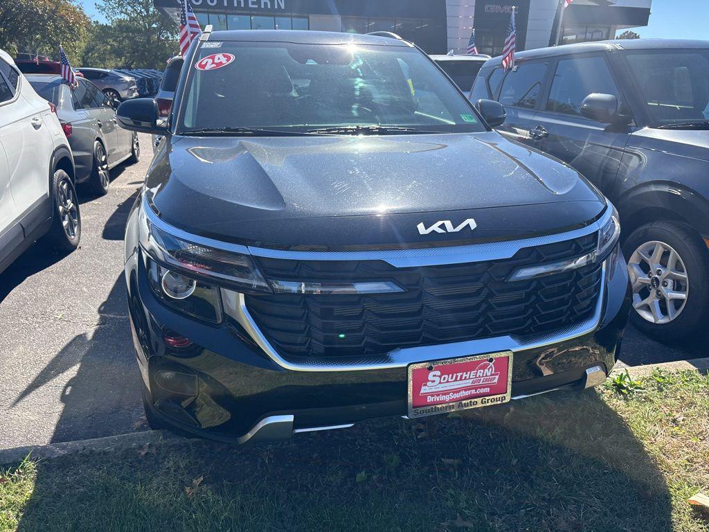 used 2024 Kia Seltos car, priced at $24,200