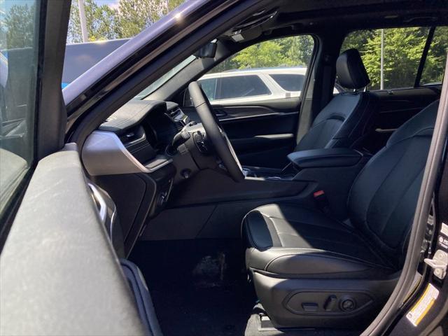 new 2024 Jeep Grand Cherokee 4xe car, priced at $49,029