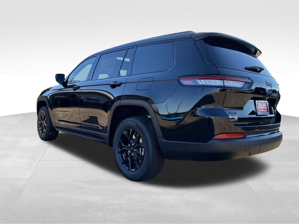 new 2025 Jeep Grand Cherokee L car, priced at $44,052