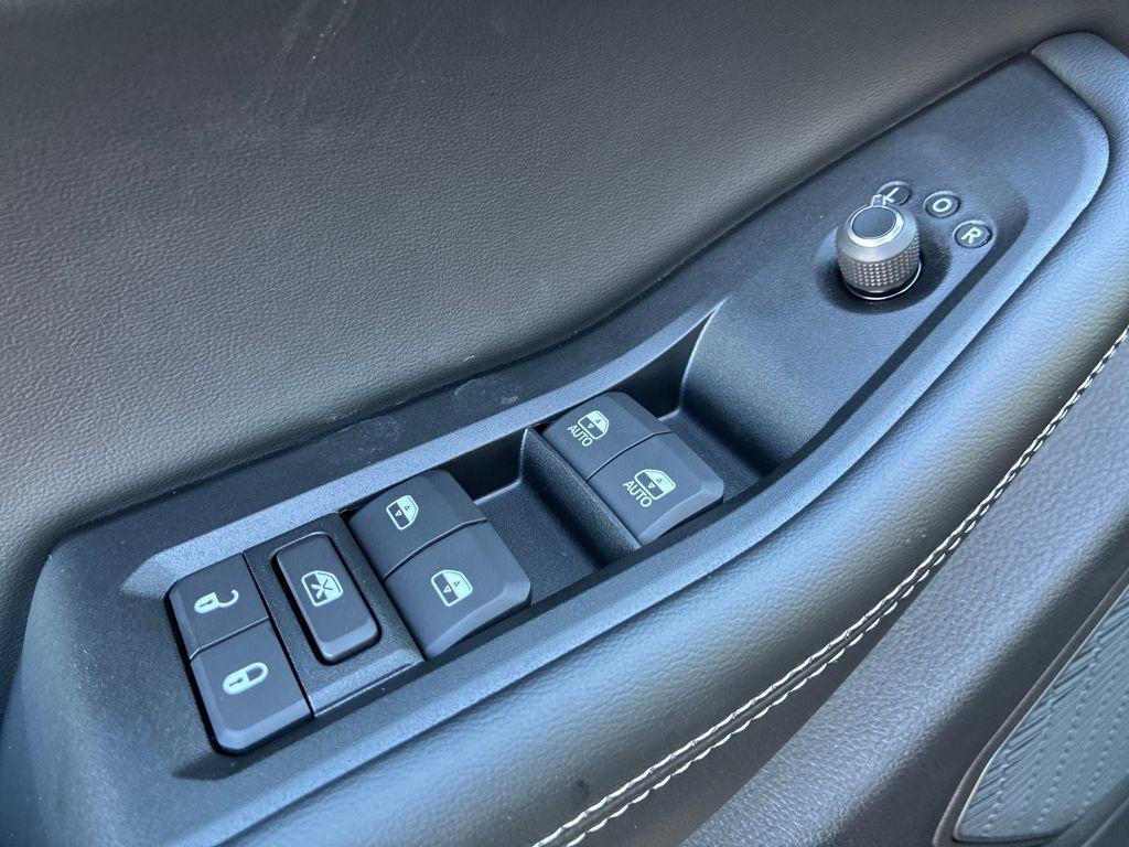 new 2025 Jeep Grand Cherokee L car, priced at $44,052