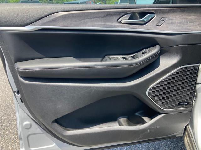 new 2024 Jeep Grand Cherokee 4xe car, priced at $47,640