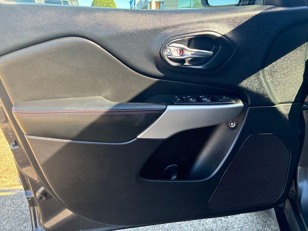 used 2017 Jeep Cherokee car, priced at $16,900