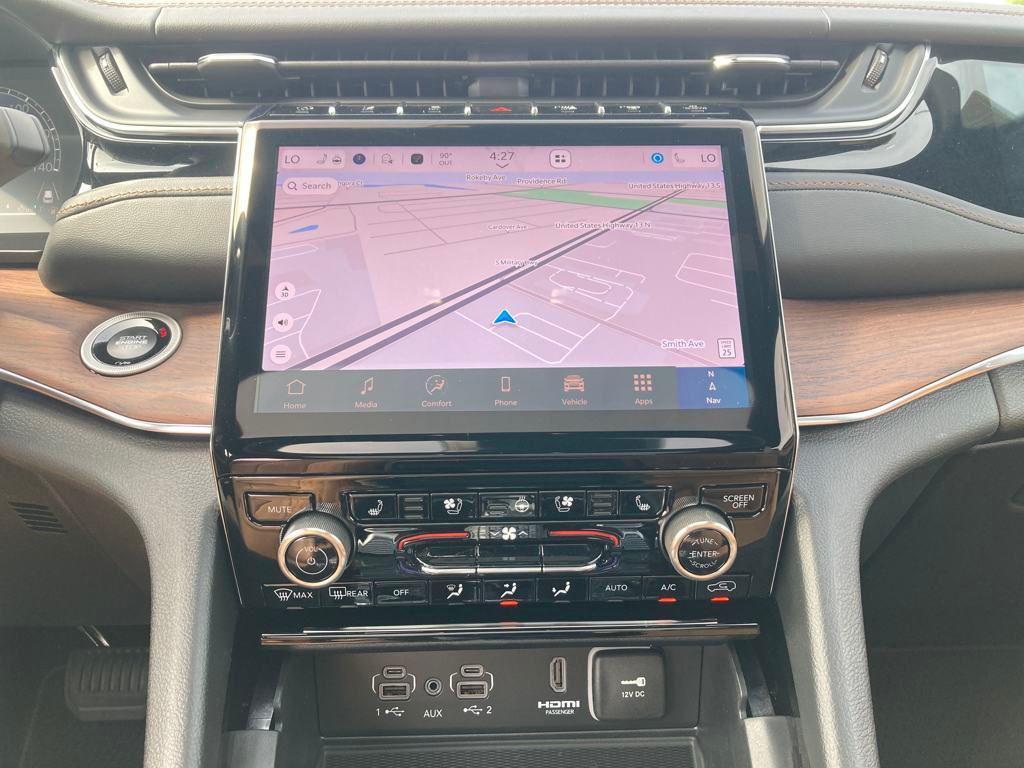 new 2025 Jeep Grand Cherokee car, priced at $62,564