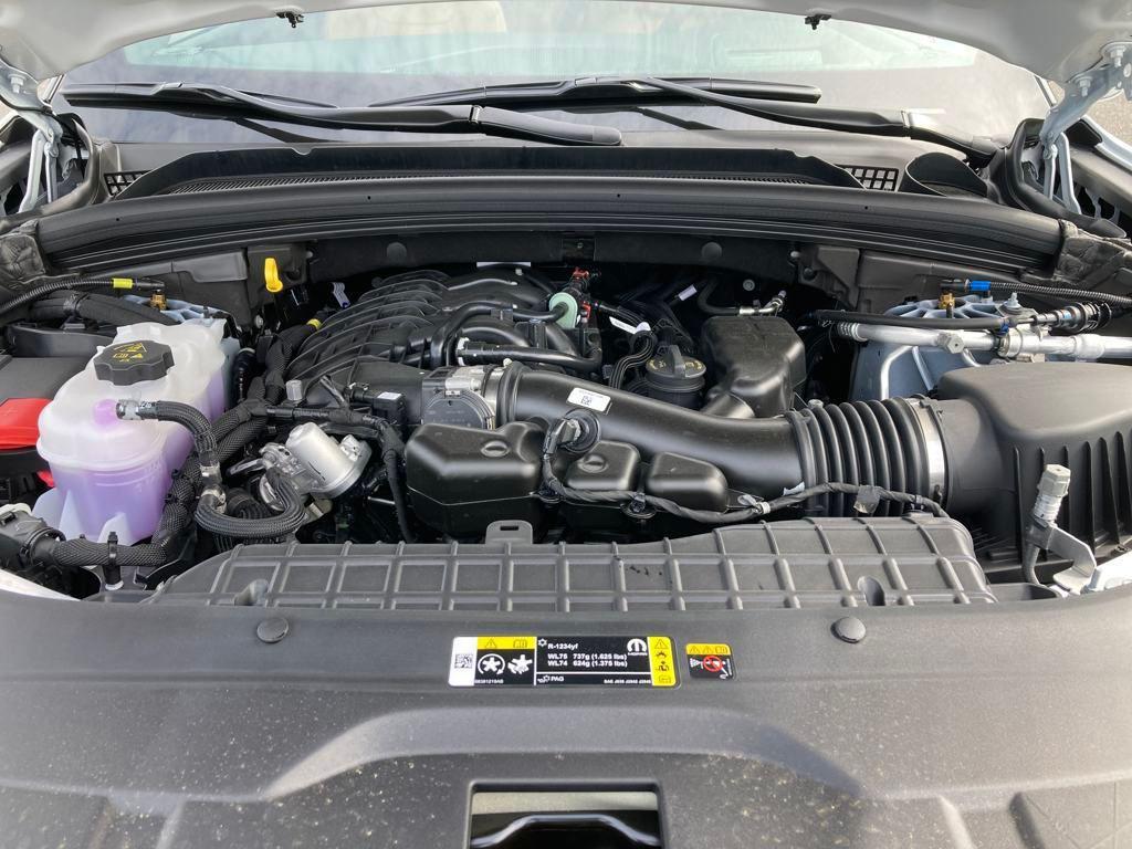 new 2025 Jeep Grand Cherokee car, priced at $62,564